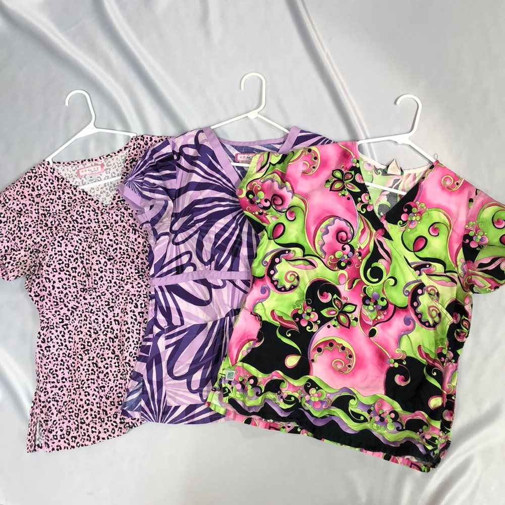3 pack of Women’s Scrub Tops